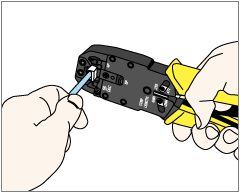 モジュラープラグRJ-45の取り付け方